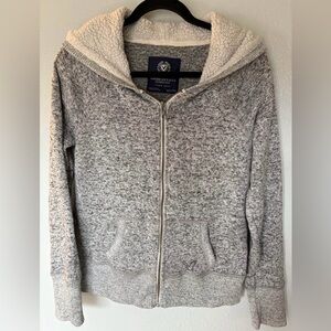 American Eagle Outfitters Heather Gray Hoodie